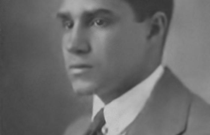 Albert E. Lindsay, 1924