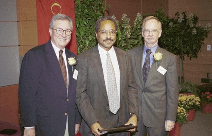 MIT Excellence Awardee: Wayne Turner, 2001