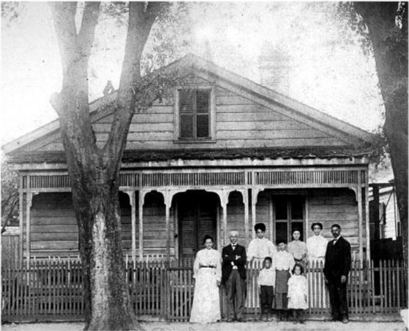 Robert R. Taylor and Family, 1905-07
