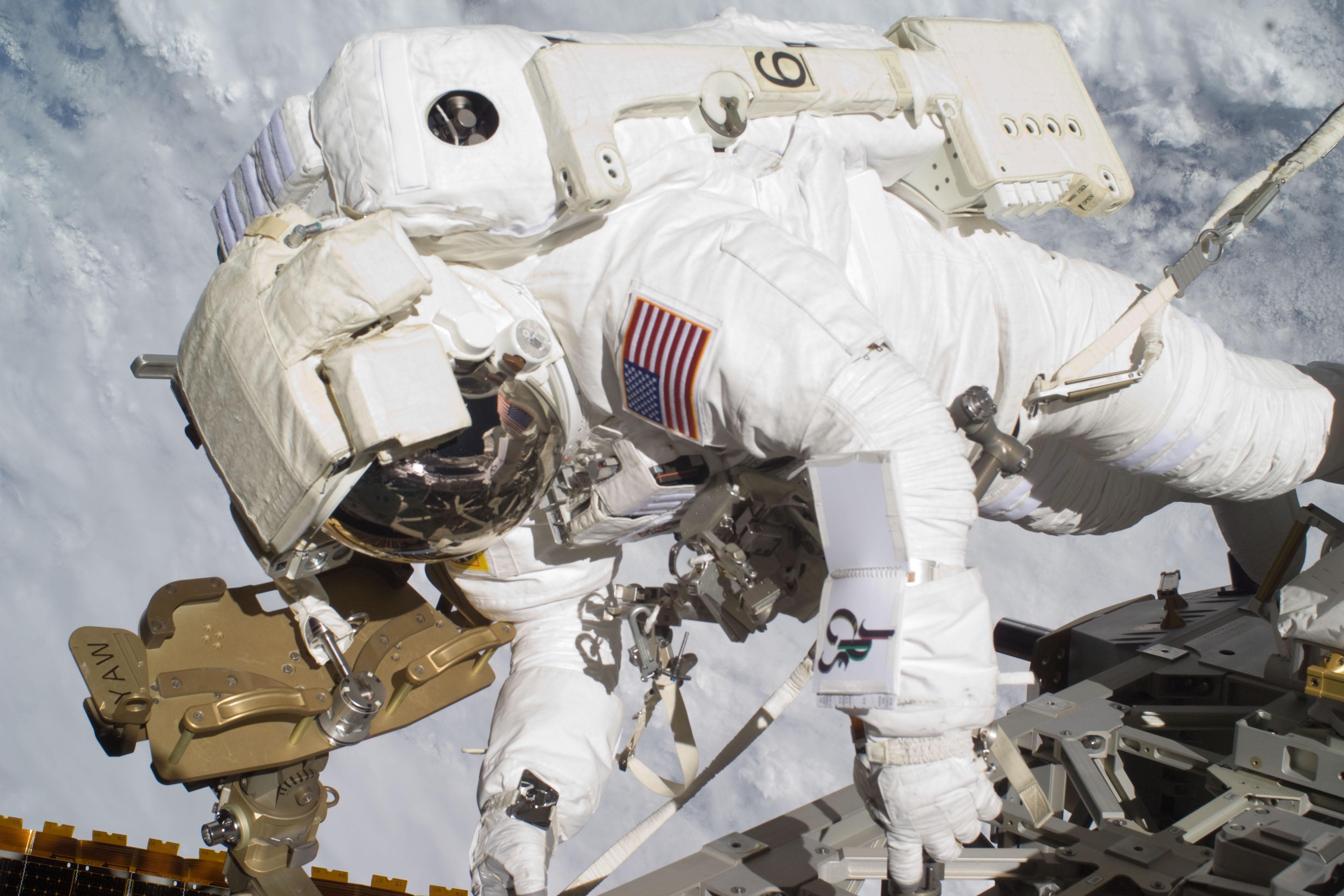 Robert L. Satcher on STS-129, 2009